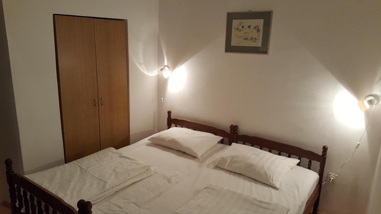Apartments By The Sea Selce, Crikvenica - 15063 Exterior foto